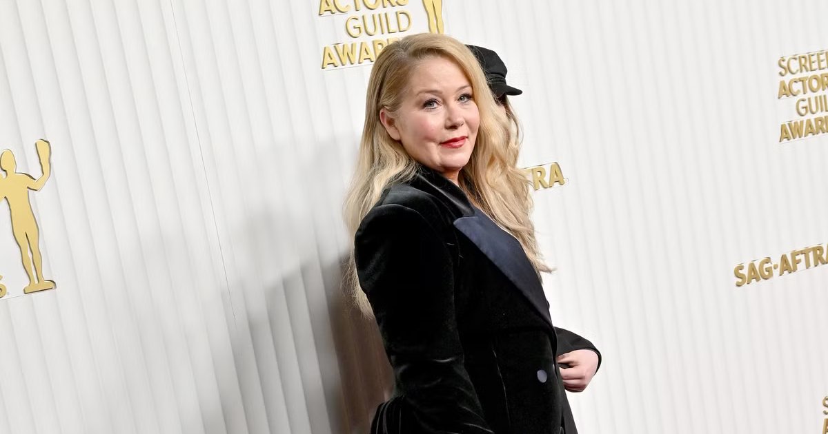 Christina Applegate Reveals She Was Misdiagnosed With MS | The Journal Post